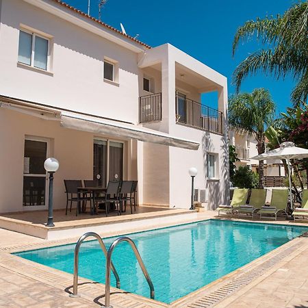 Konnos Villa Ekaterina โปรทาราส ภายนอก รูปภาพ