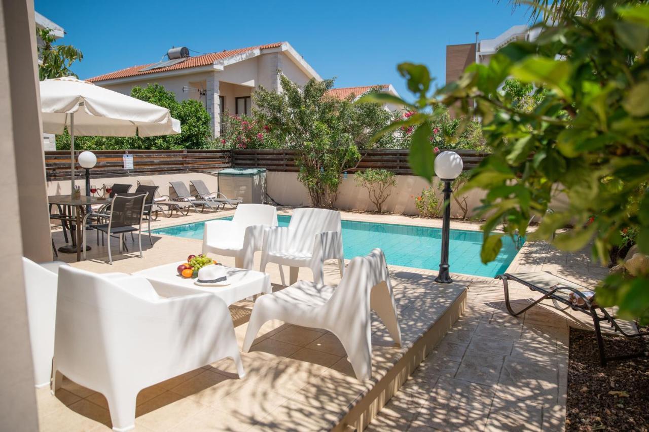 Konnos Villa Ekaterina โปรทาราส ภายนอก รูปภาพ