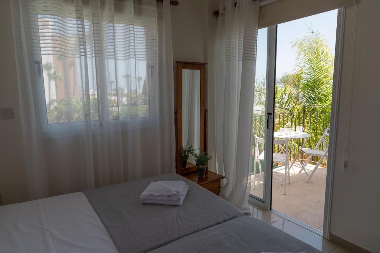 Konnos Villa Ekaterina โปรทาราส ภายนอก รูปภาพ