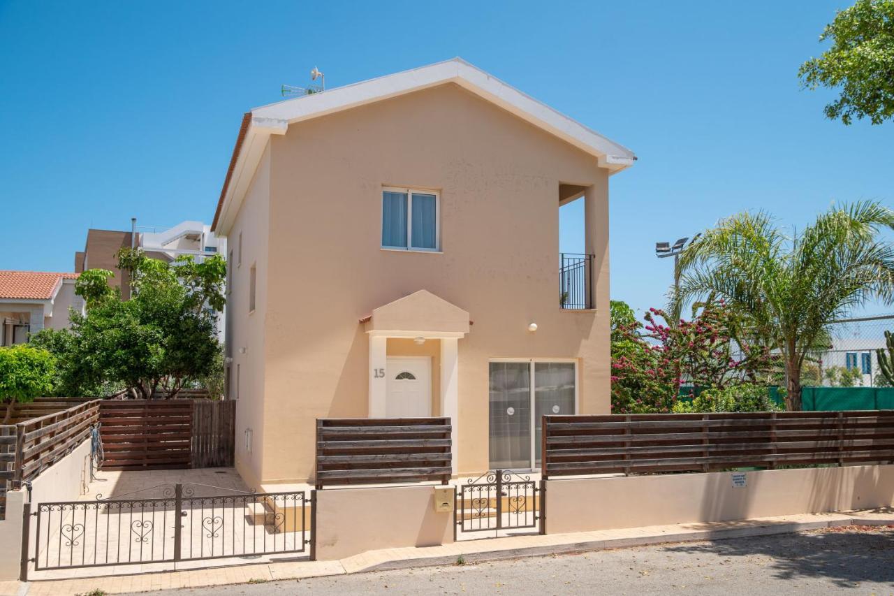 Konnos Villa Ekaterina โปรทาราส ภายนอก รูปภาพ