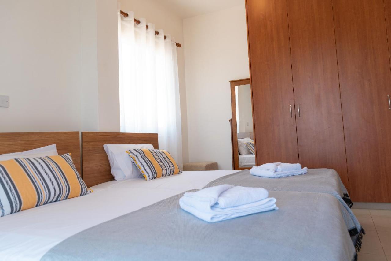 Konnos Villa Ekaterina โปรทาราส ภายนอก รูปภาพ