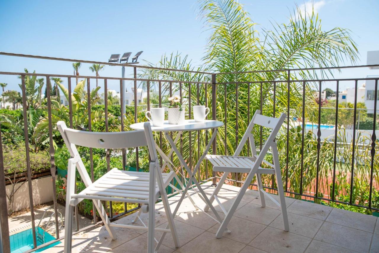 Konnos Villa Ekaterina โปรทาราส ภายนอก รูปภาพ