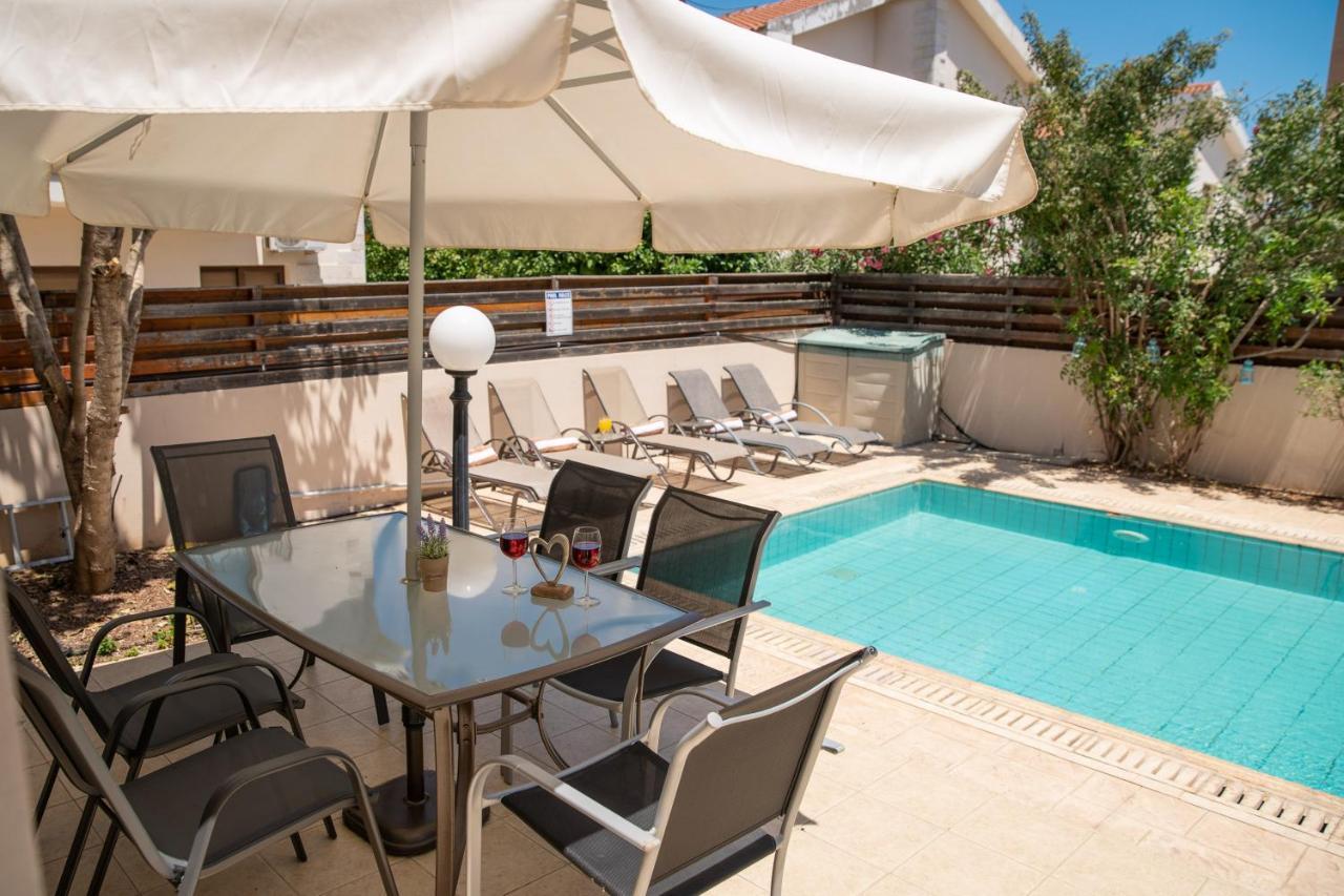 Konnos Villa Ekaterina โปรทาราส ภายนอก รูปภาพ