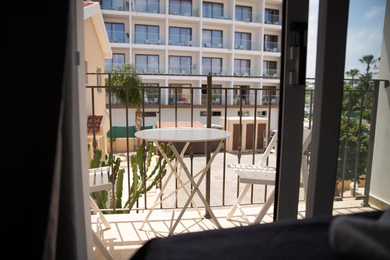 Konnos Villa Ekaterina โปรทาราส ภายนอก รูปภาพ