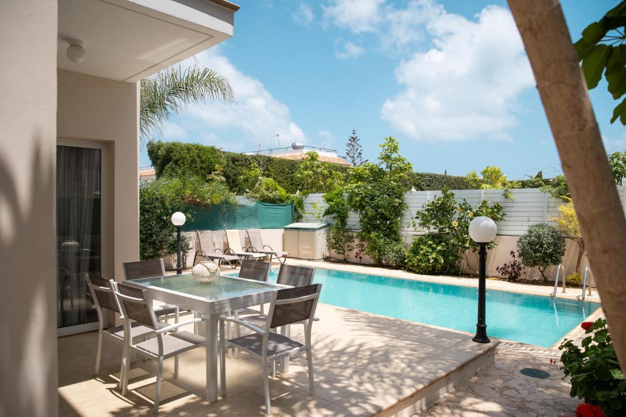 Konnos Villa Ekaterina โปรทาราส ภายนอก รูปภาพ