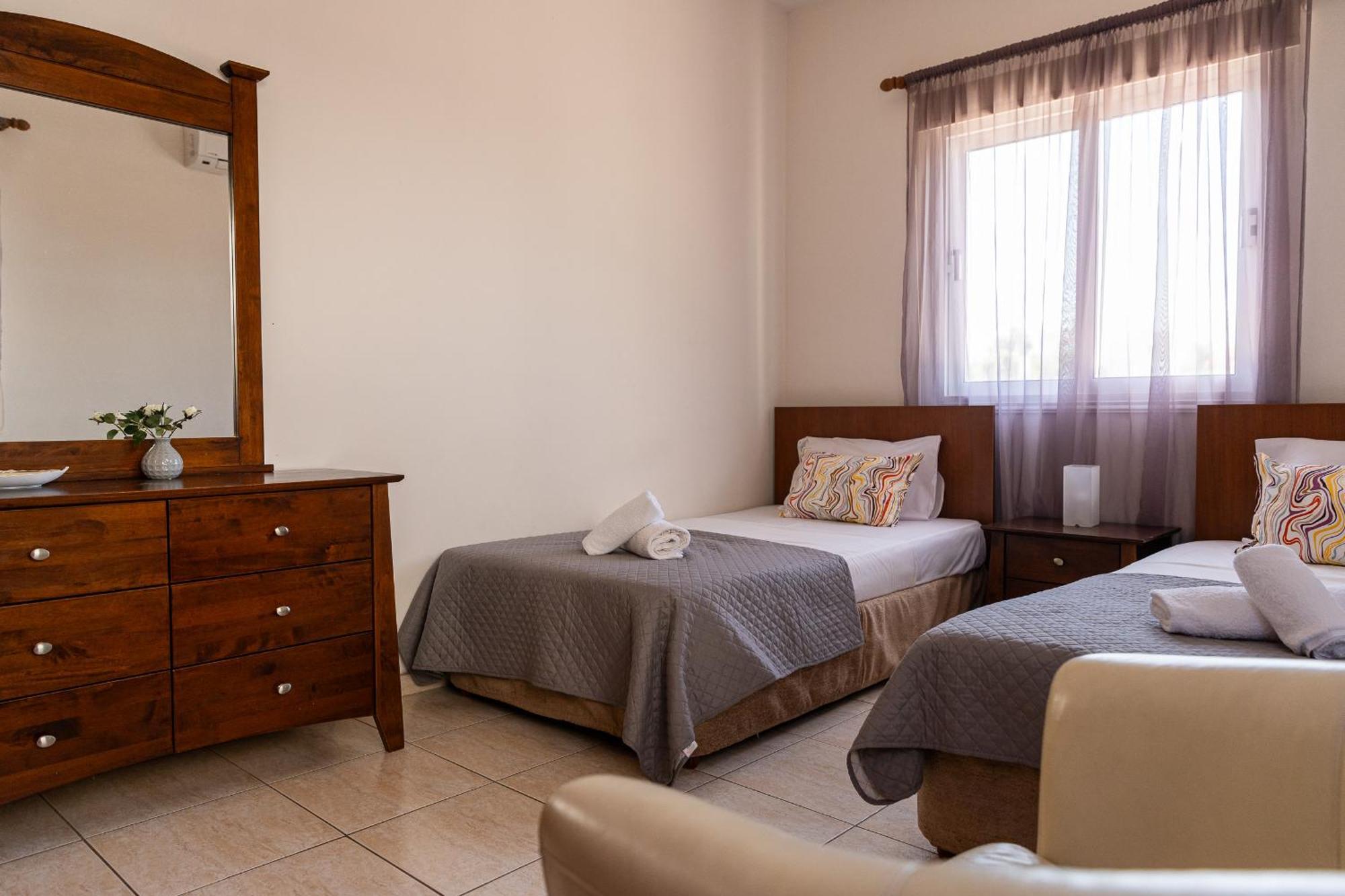 Konnos Villa Ekaterina โปรทาราส ภายนอก รูปภาพ